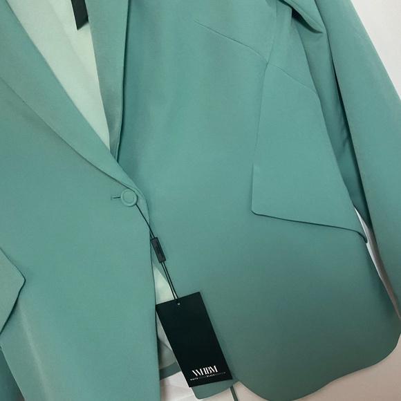 White House Black Market Blazer - Picture 11 of 12